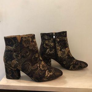 Franco Sarto Jubilee 2 Satin Bootie Size 9